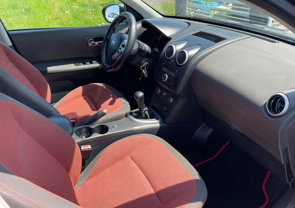 Nissan Qashqai cena 25889 przebieg: 196000, rok produkcji 2007 z Puławy małe 301
